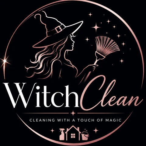 Rond WitchClean-logo in rose gold op een donkere achtergrond
